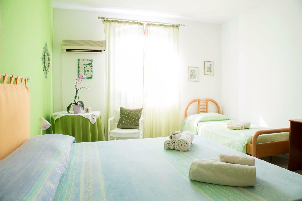 B&B Margherita Calasetta Ngoại thất bức ảnh